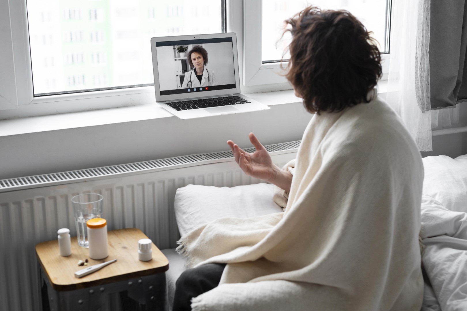 Dr. Ashu Kapoor is a health psychologist practicing in NY and NJ providing Virtual Video Teletherapy for topics ranging from OCD to Women’s health.
